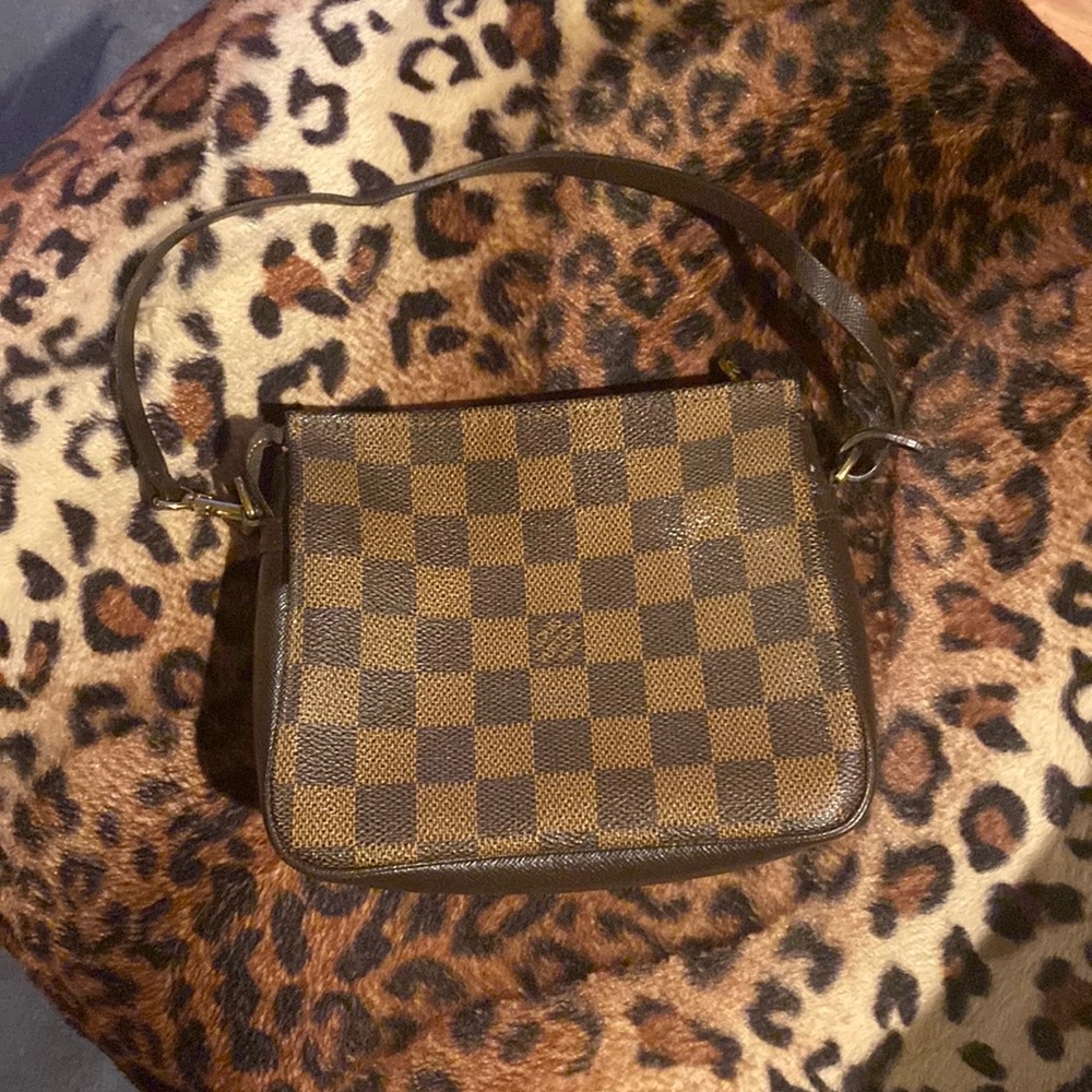 Authentic Louis Vuitton Damier Trousse Pochette Bag Make an offer